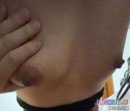  偷情驾校认识的已婚熟女口爆别人老婆就是爽